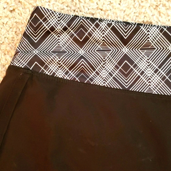 NWOT Running Shorts - Picture 2 of 4
